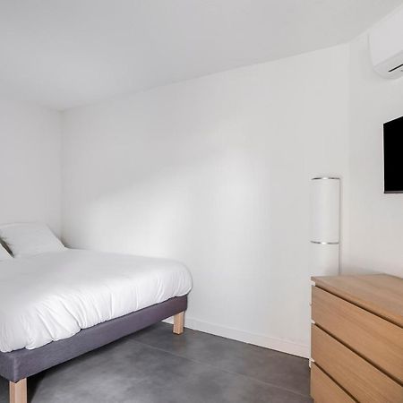 Le Roucas Apartment Ле Бо дьо Прованс Екстериор снимка