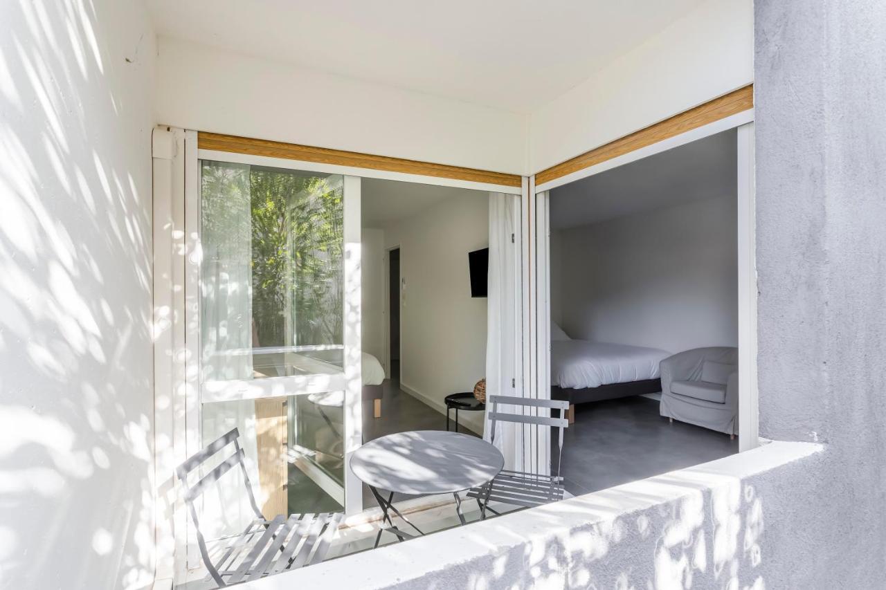Le Roucas Apartment Ле Бо дьо Прованс Екстериор снимка