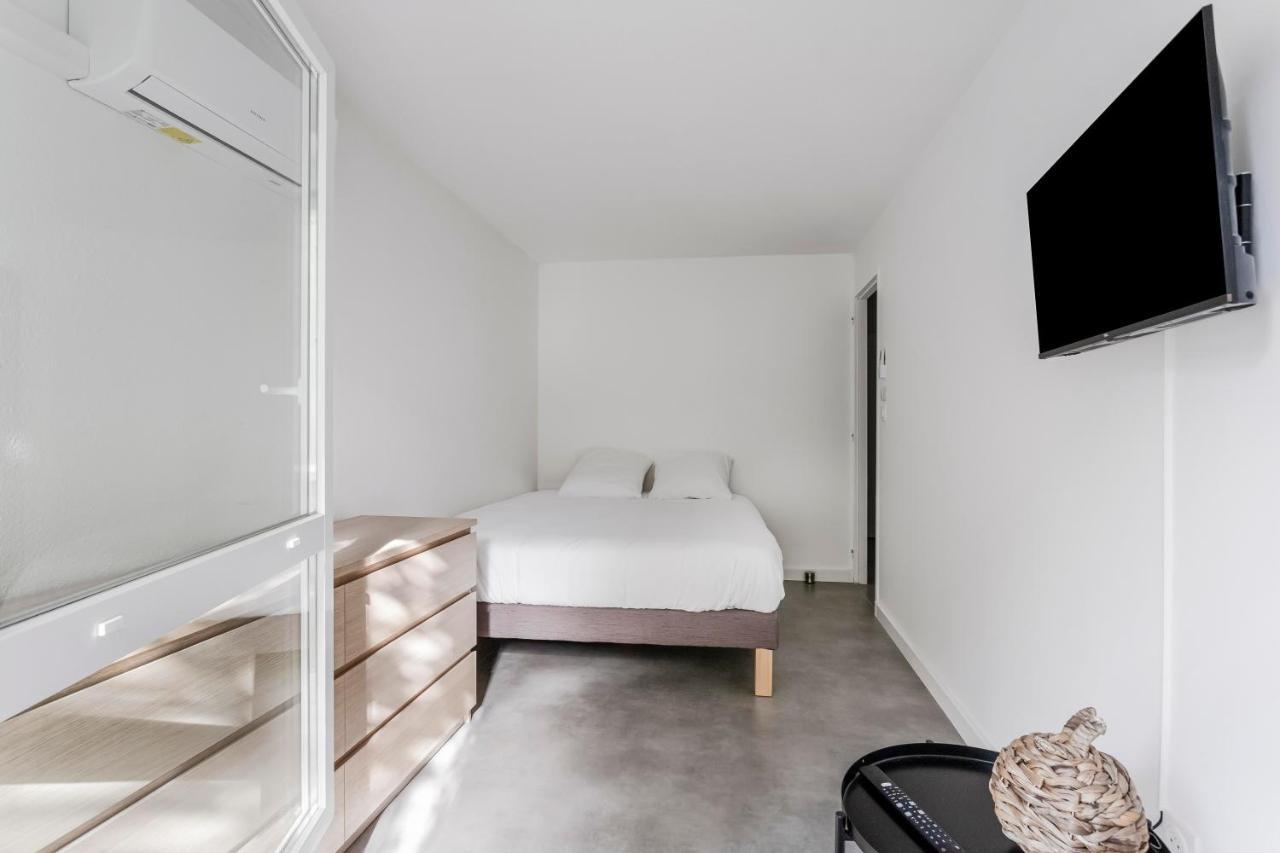 Le Roucas Apartment Ле Бо дьо Прованс Екстериор снимка